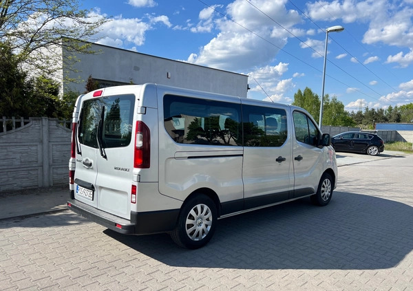 Renault Trafic cena 59900 przebieg: 155000, rok produkcji 2017 z Mrocza małe 254
